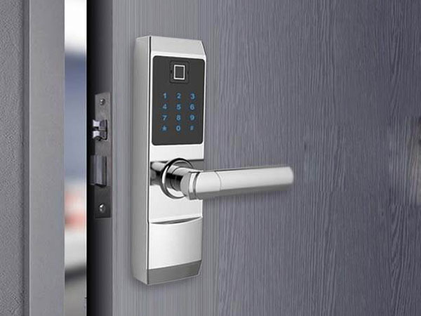 大理24小时上门开锁公司